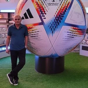 Meet your Posher, Arif